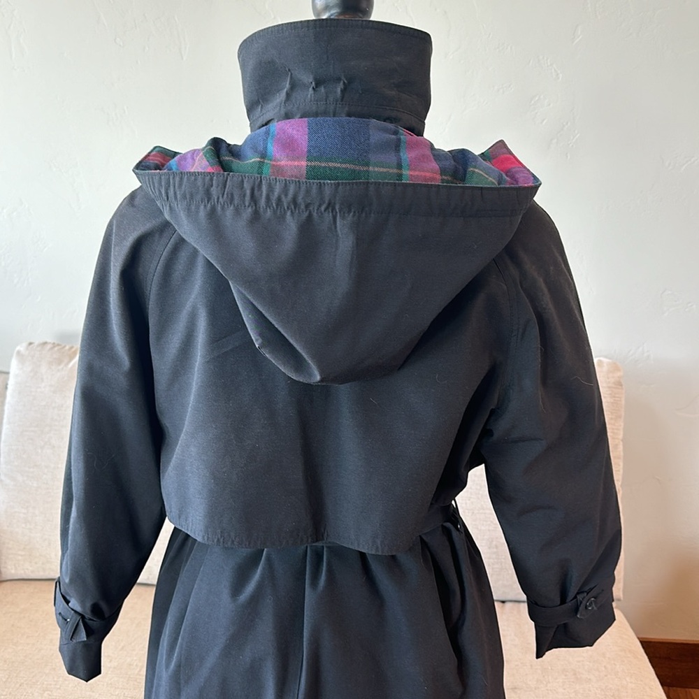 Women’s Eddie Bauer Expedition Outfitter Waterproof Trench Coat - Picture 7 of 16